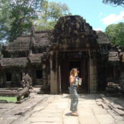 Angkor Watt exploring and eating sweetcorn